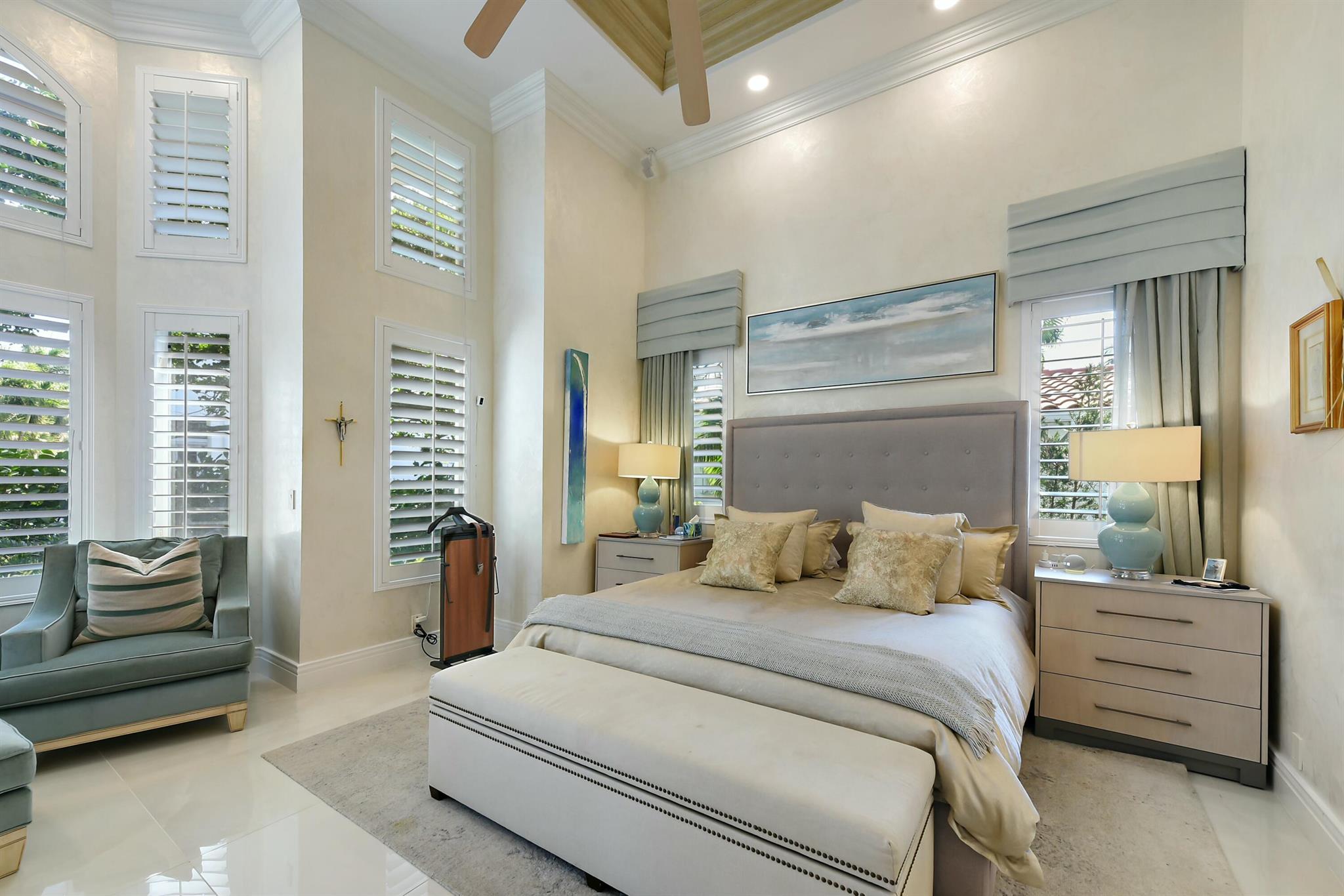 ROYAL PALM YACHT & COUNTR - Residential