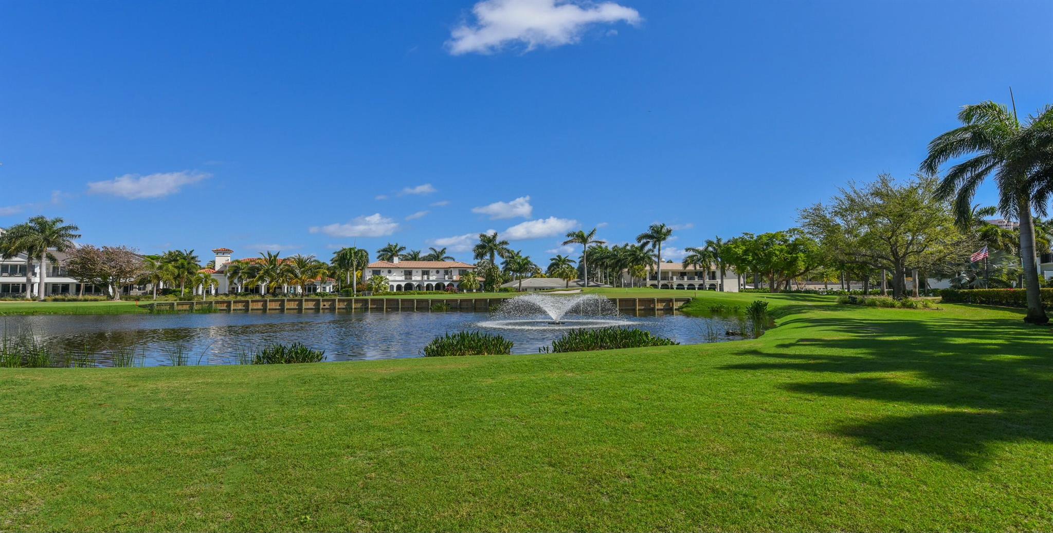 ROYAL PALM YACHT & COUNTR - Residential