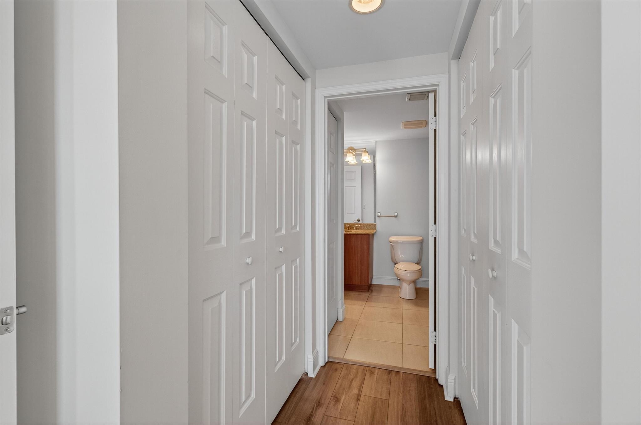 610 CLEMATIS CONDO - Residential