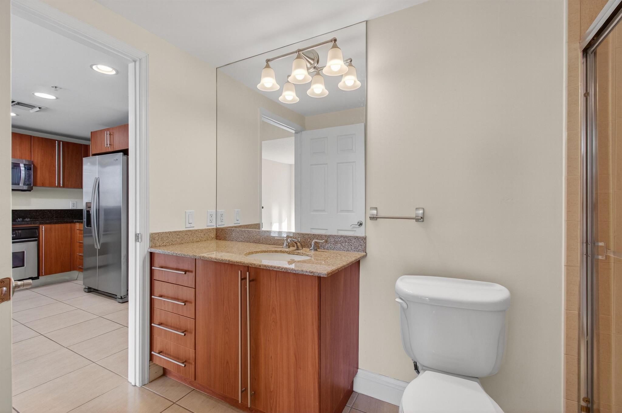 610 CLEMATIS CONDO - Residential