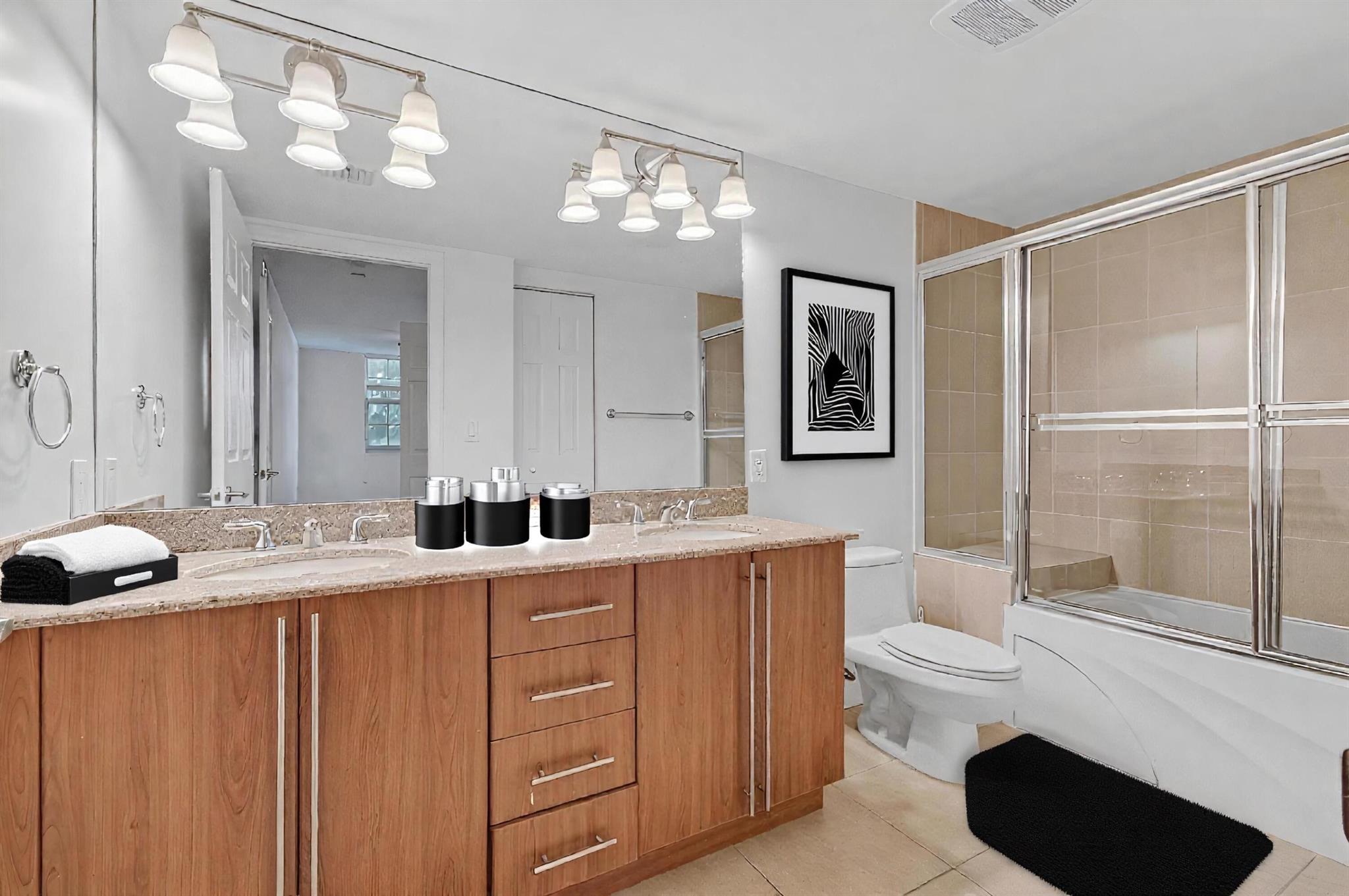 610 CLEMATIS CONDO - Residential