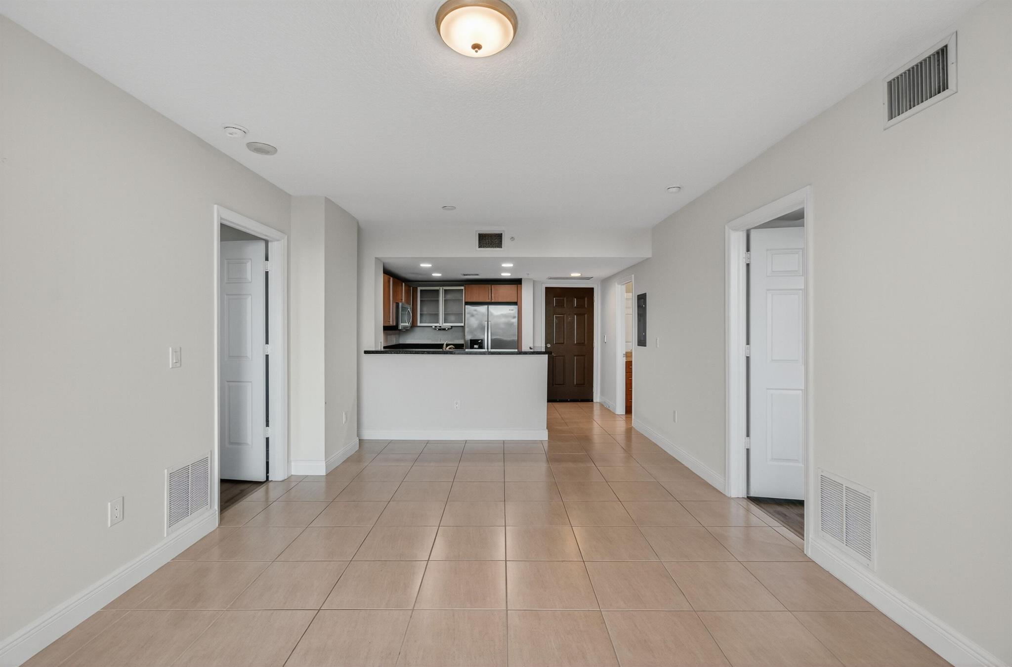 610 CLEMATIS CONDO - Residential