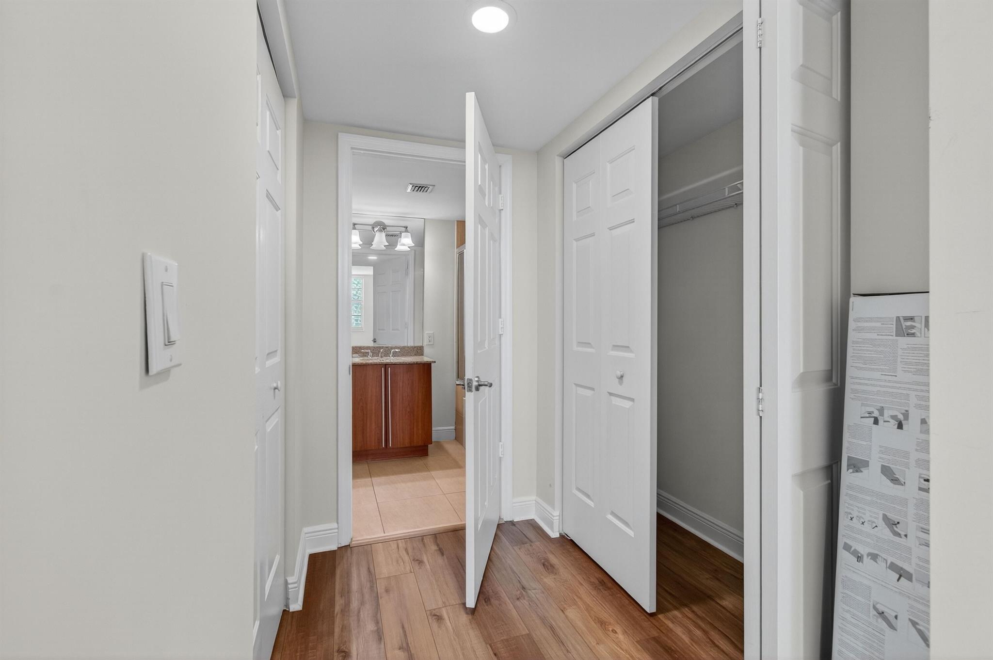 610 CLEMATIS CONDO - Residential