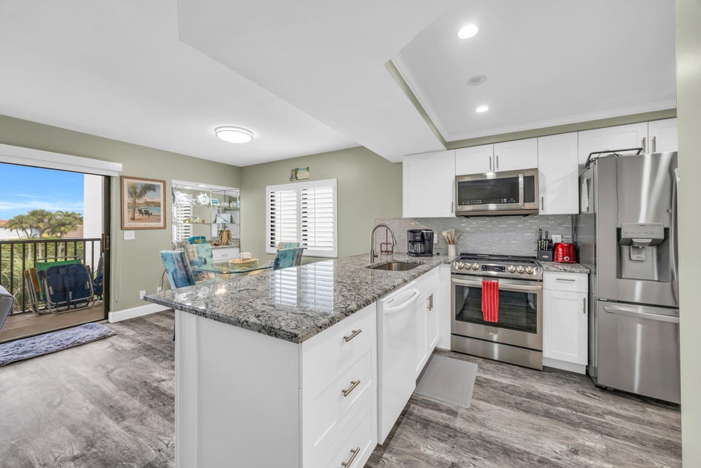 Photo of 1605 S Us Hwy 1 #B306, Jupiter, FL 33477 (MLS # R11068348)
