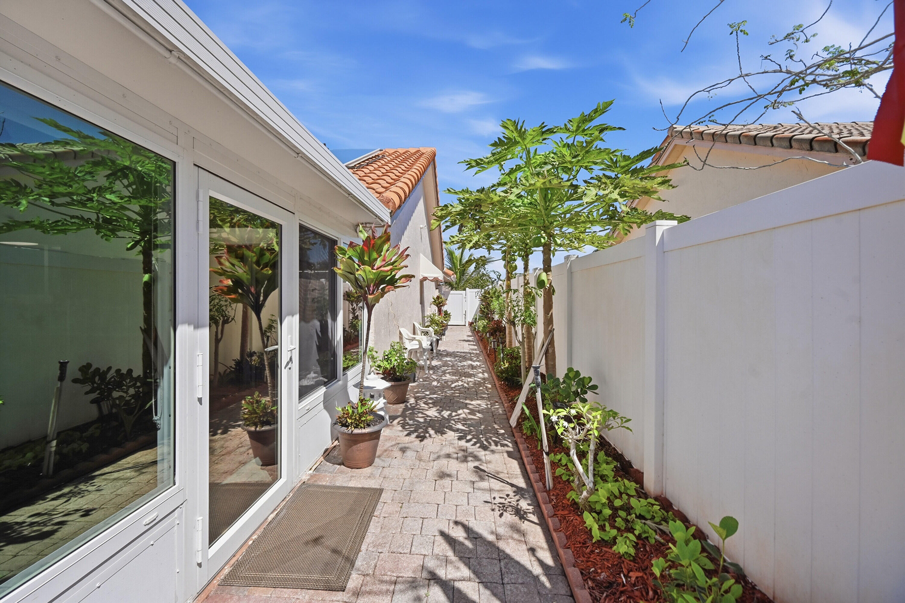 SUN VALLEY 2 - Residential