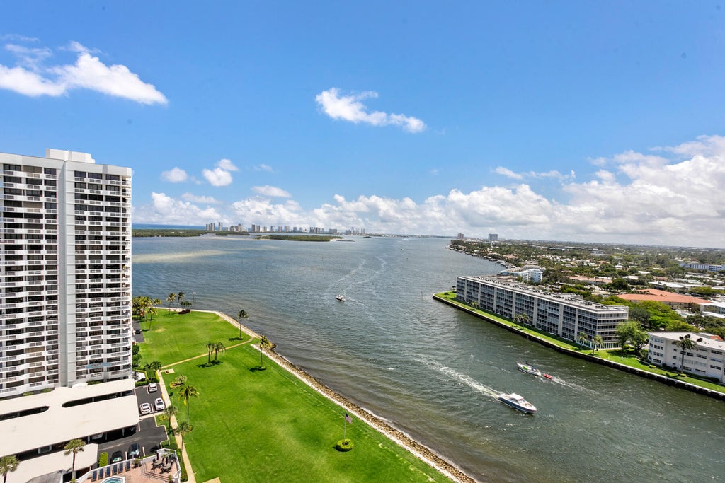Photo of 123 Lakeshore Drive #1943, North Palm Beach, FL 33408 (MLS # R10985605)