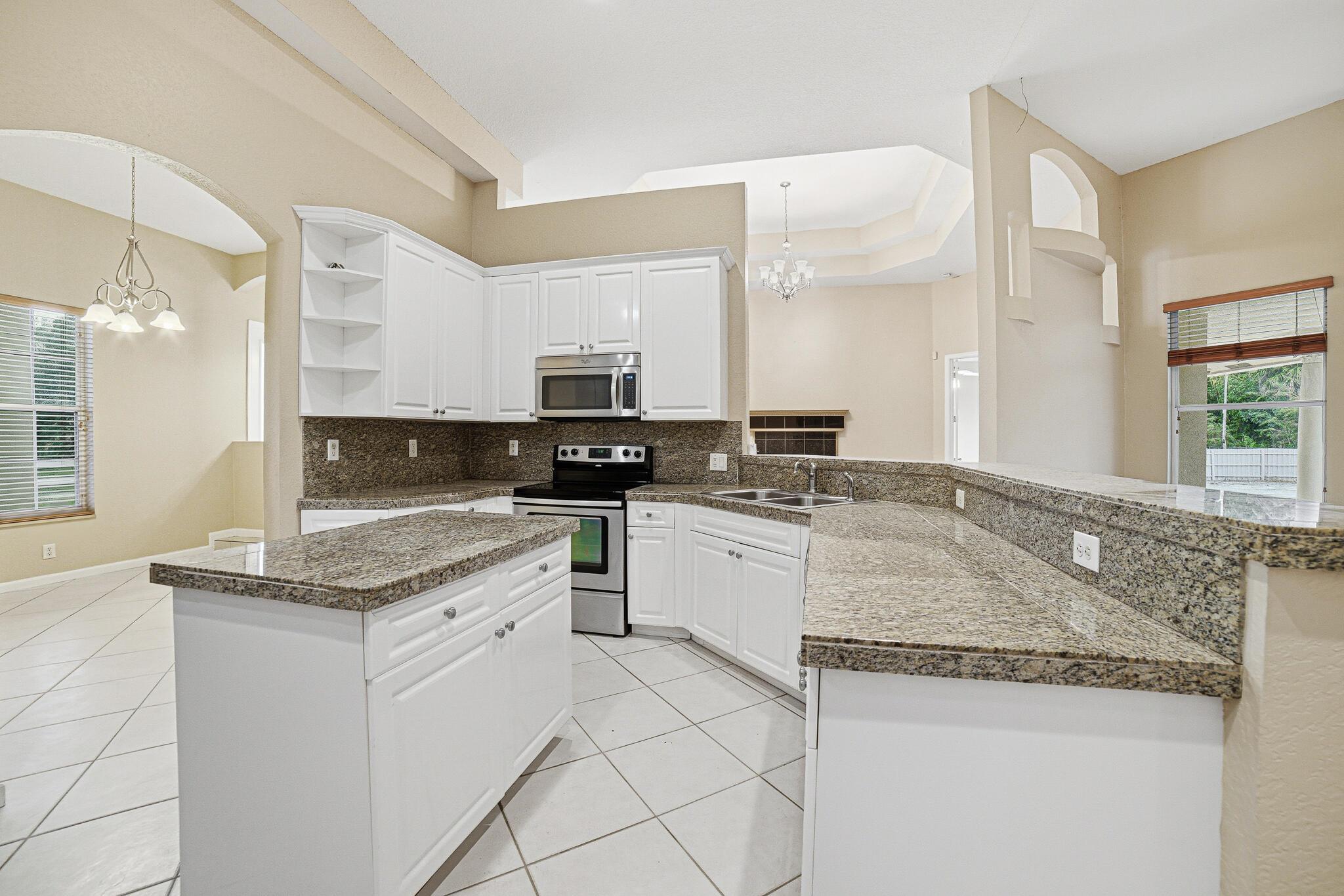 Loxahathee - Residential