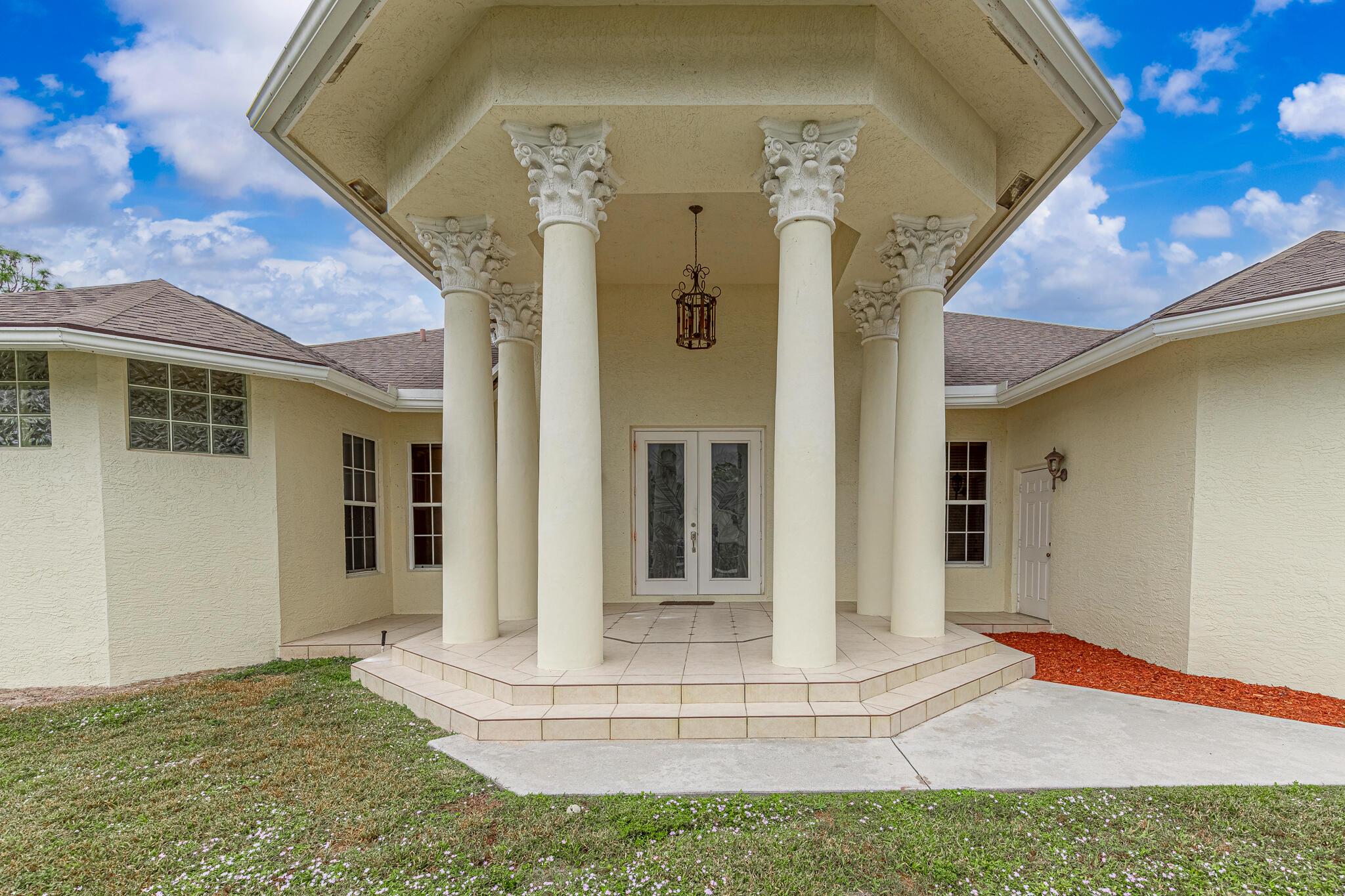 Loxahathee - Residential