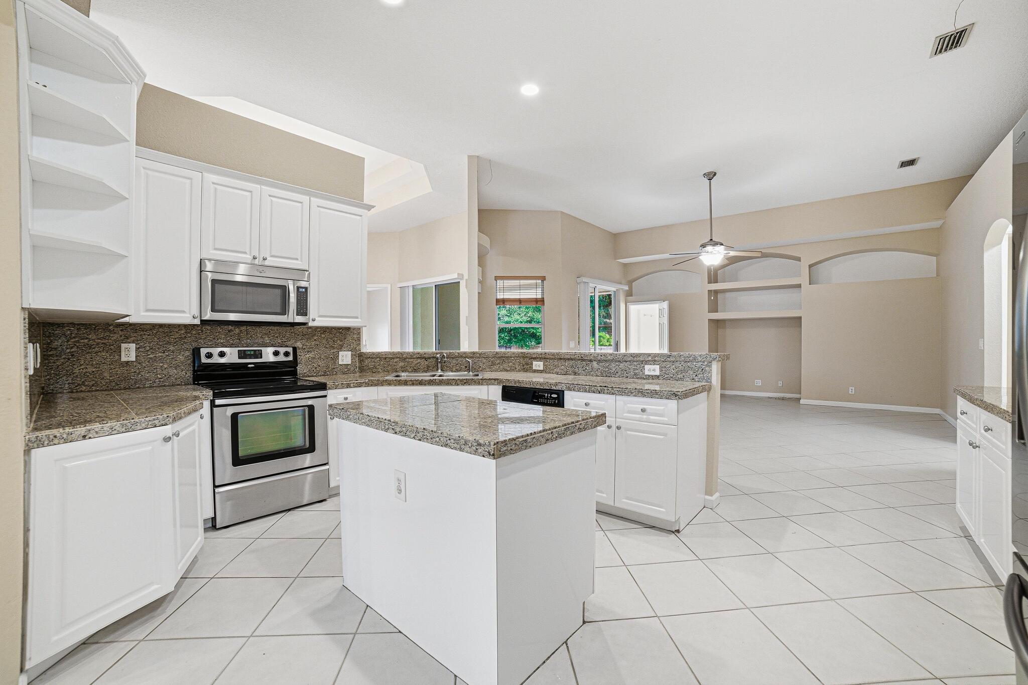 Loxahathee - Residential