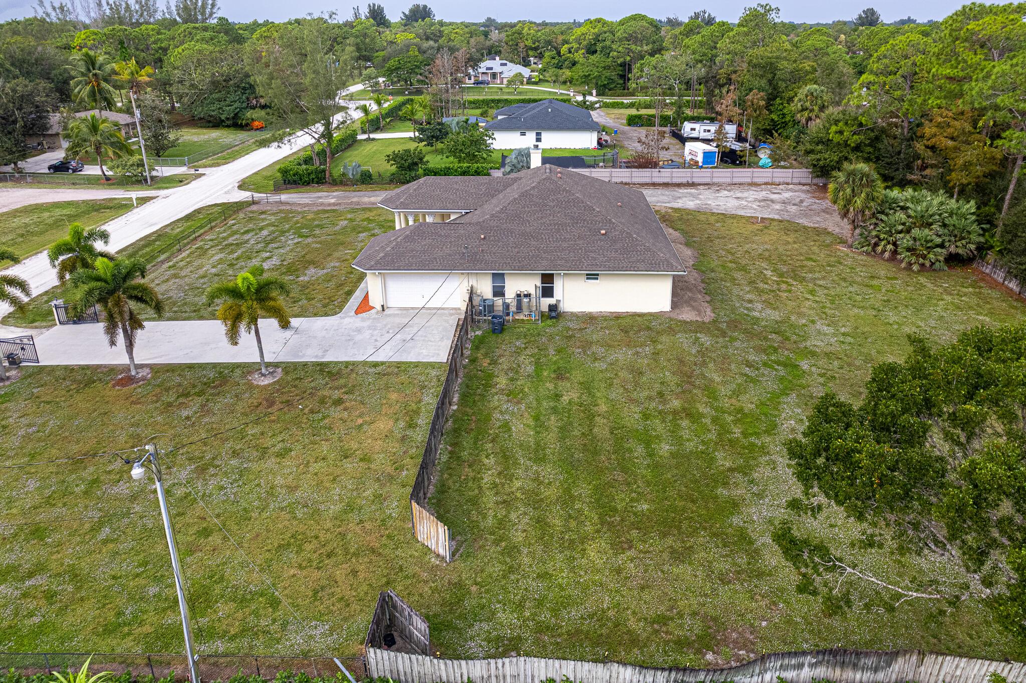 Loxahathee - Residential