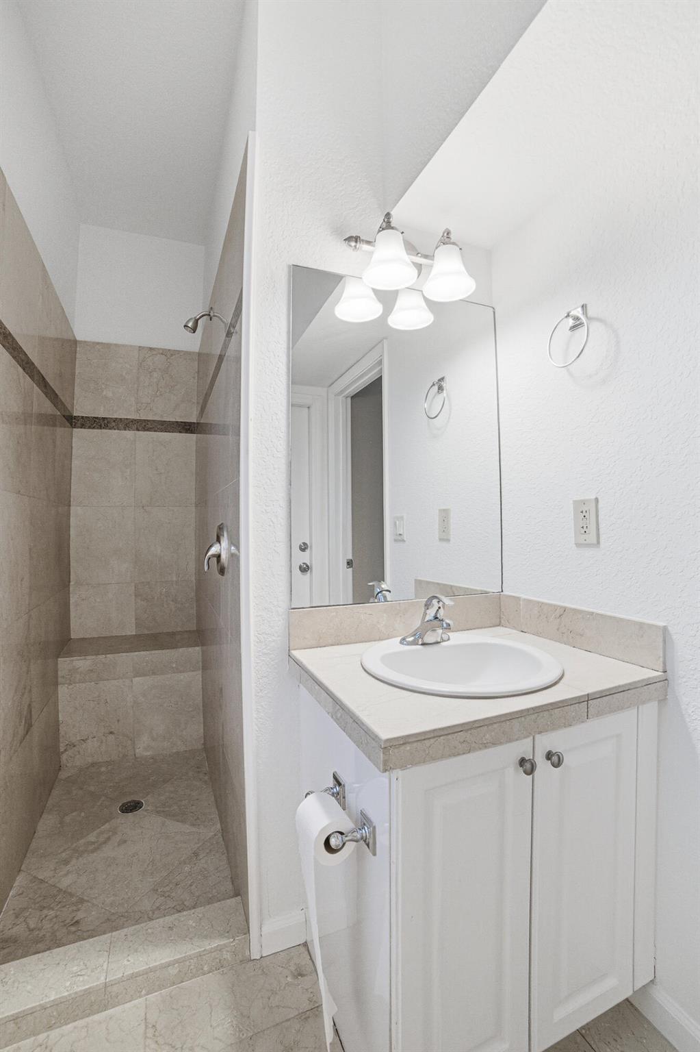 Loxahathee - Residential