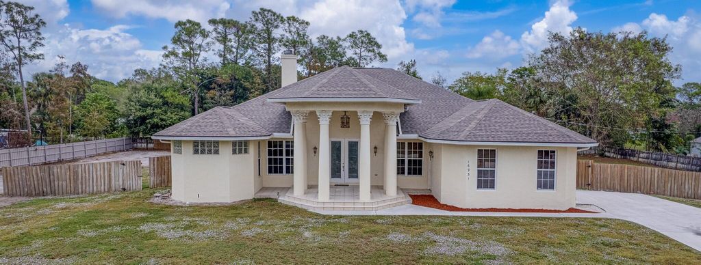 Photo of 16931 W Aquaduct Drive, The Acreage, FL 33470 (MLS # R11144900)
