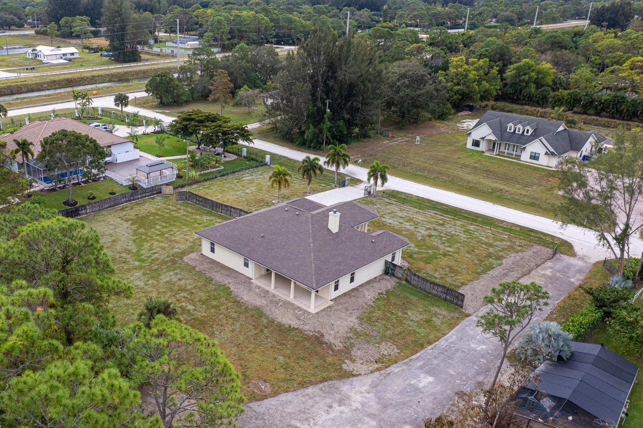 Loxahathee - Residential