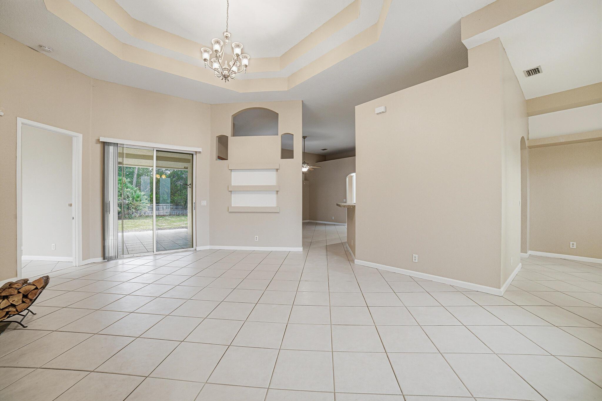 Loxahathee - Residential