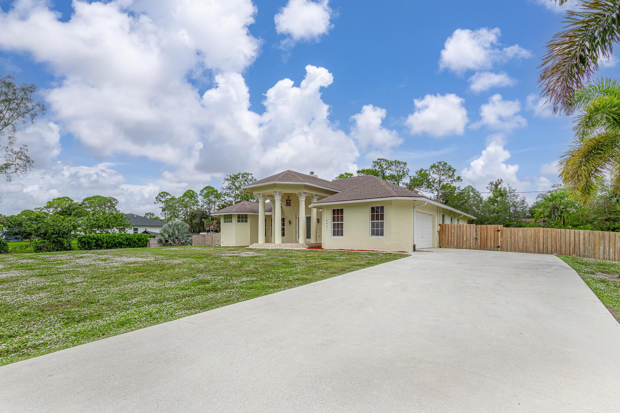 Loxahathee - Residential