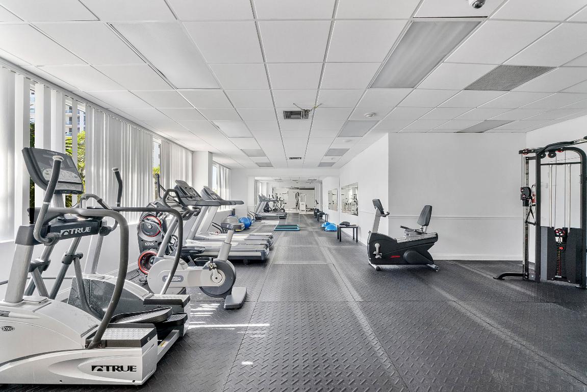 BIRCH CREST APARTMENTS INC - Residential Lease