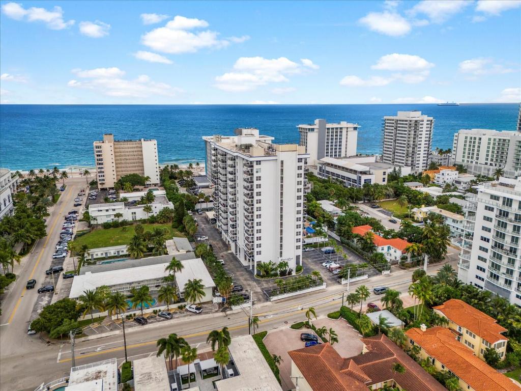 BIRCH CREST APARTMENTS INC - Residential Lease