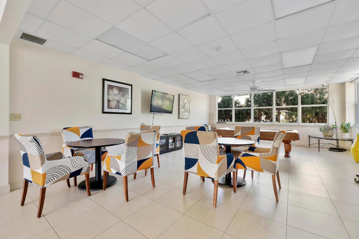 BIRCH CREST APARTMENTS INC - Residential Lease