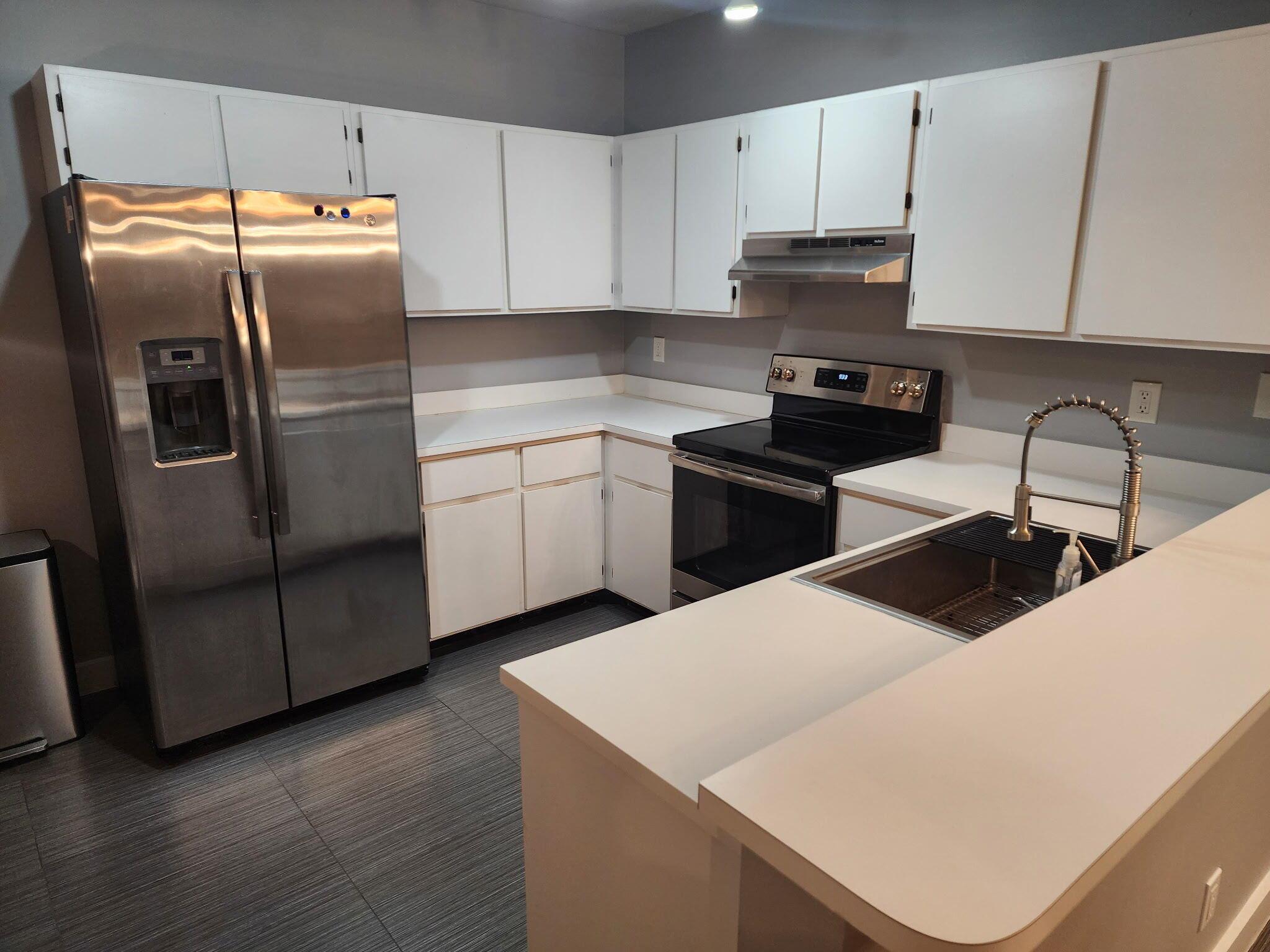 PIERPOINTE FIVE CONDO I - Residential
