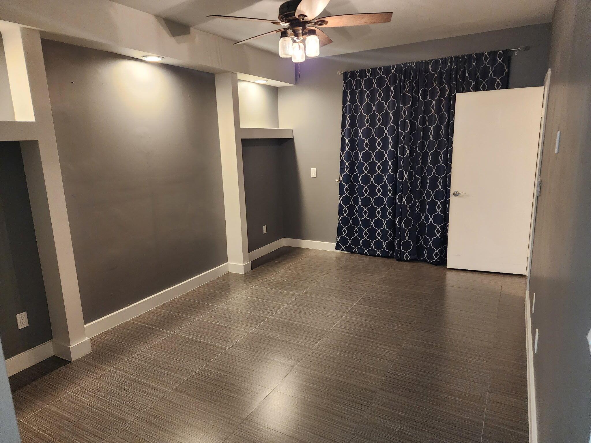PIERPOINTE FIVE CONDO I - Residential