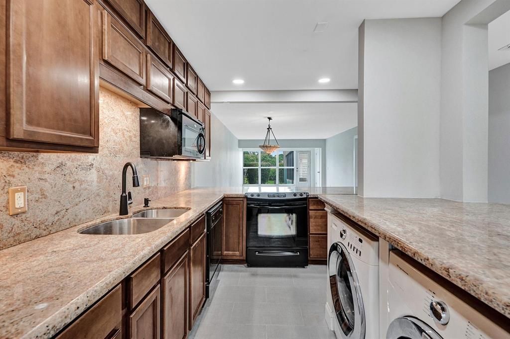 Photo of 1060 Citrus Way #104, Delray Beach, FL 33445 (MLS # R10724883)