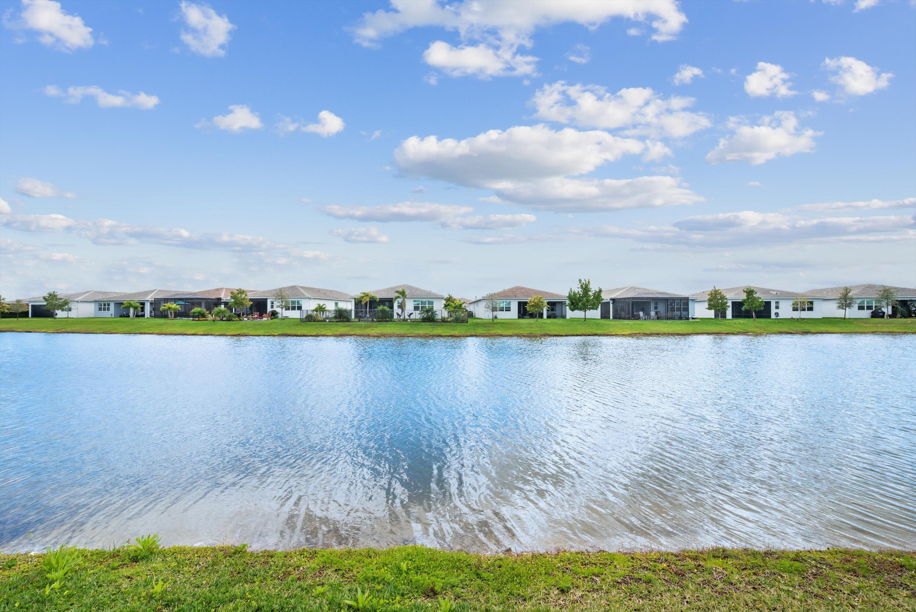 TELARO AT SOUTHERN GROVE - Residential