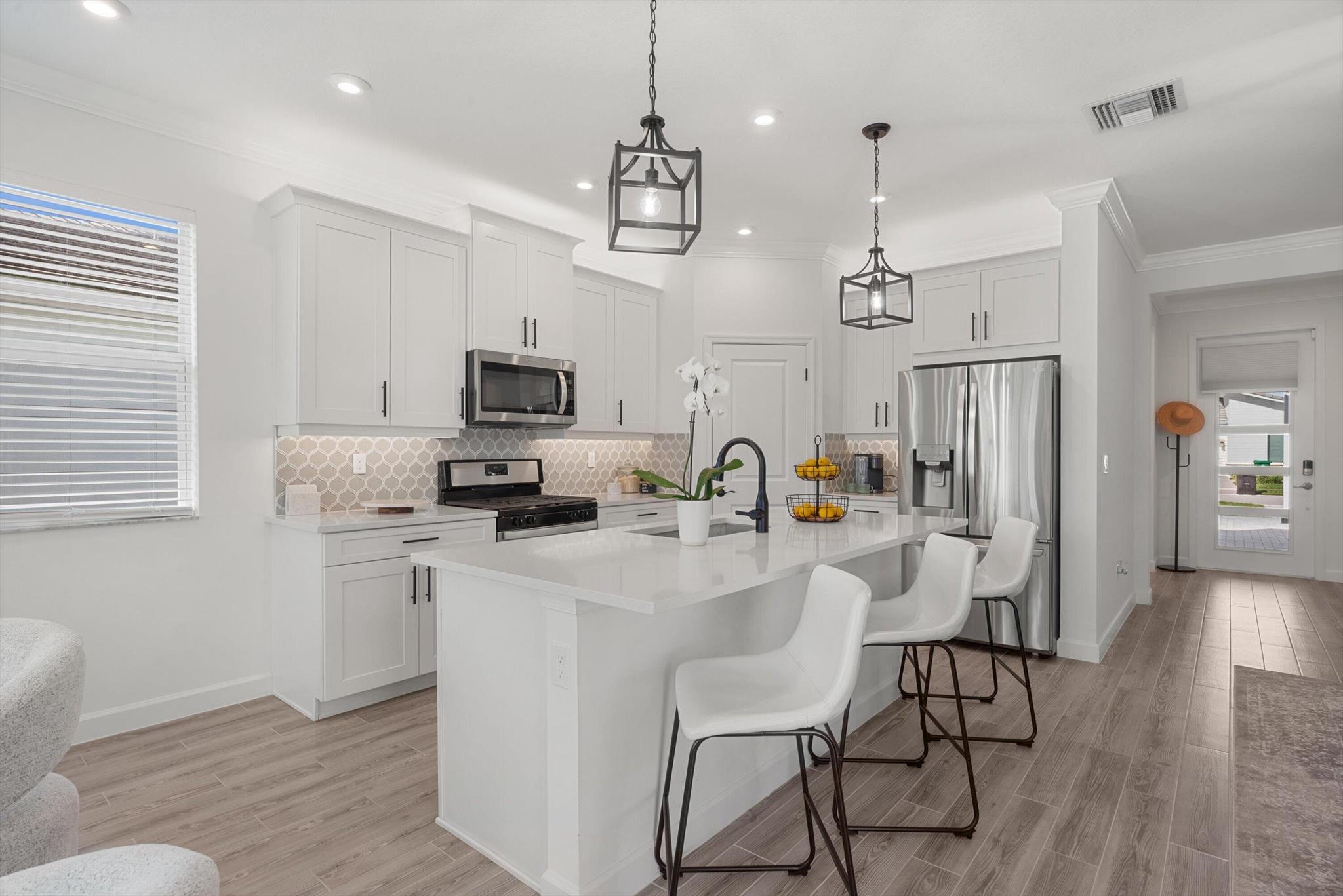 TELARO AT SOUTHERN GROVE - Residential