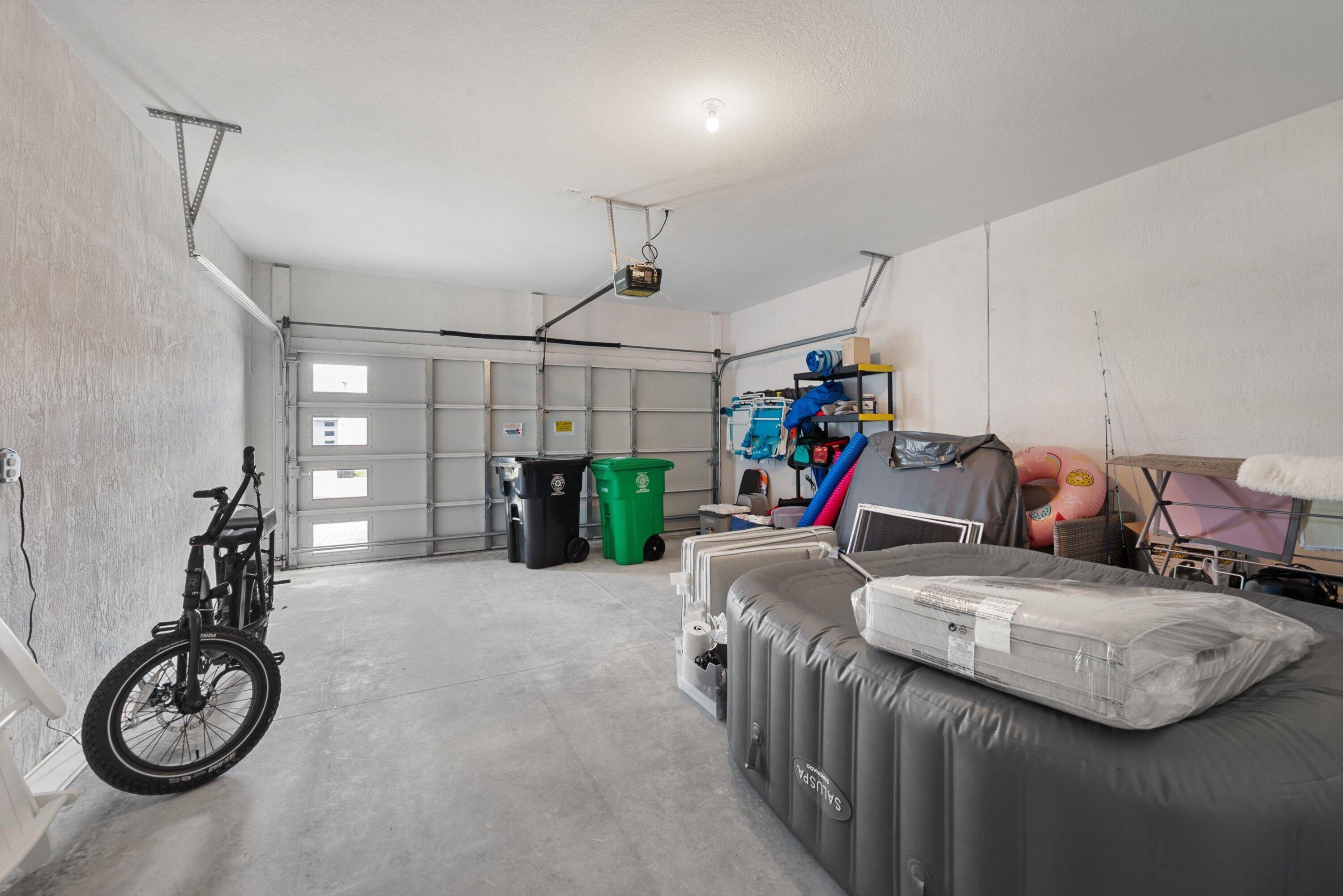 TELARO AT SOUTHERN GROVE - Residential