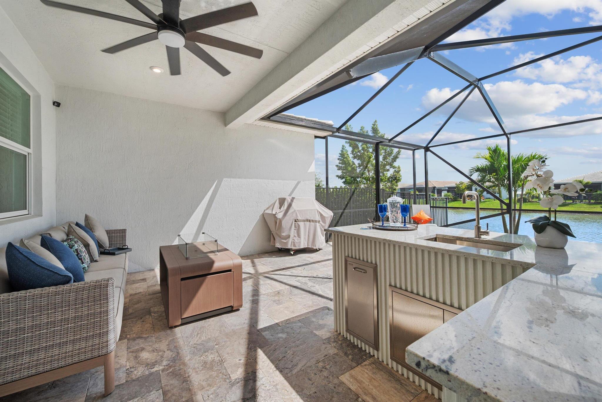 TELARO AT SOUTHERN GROVE - Residential