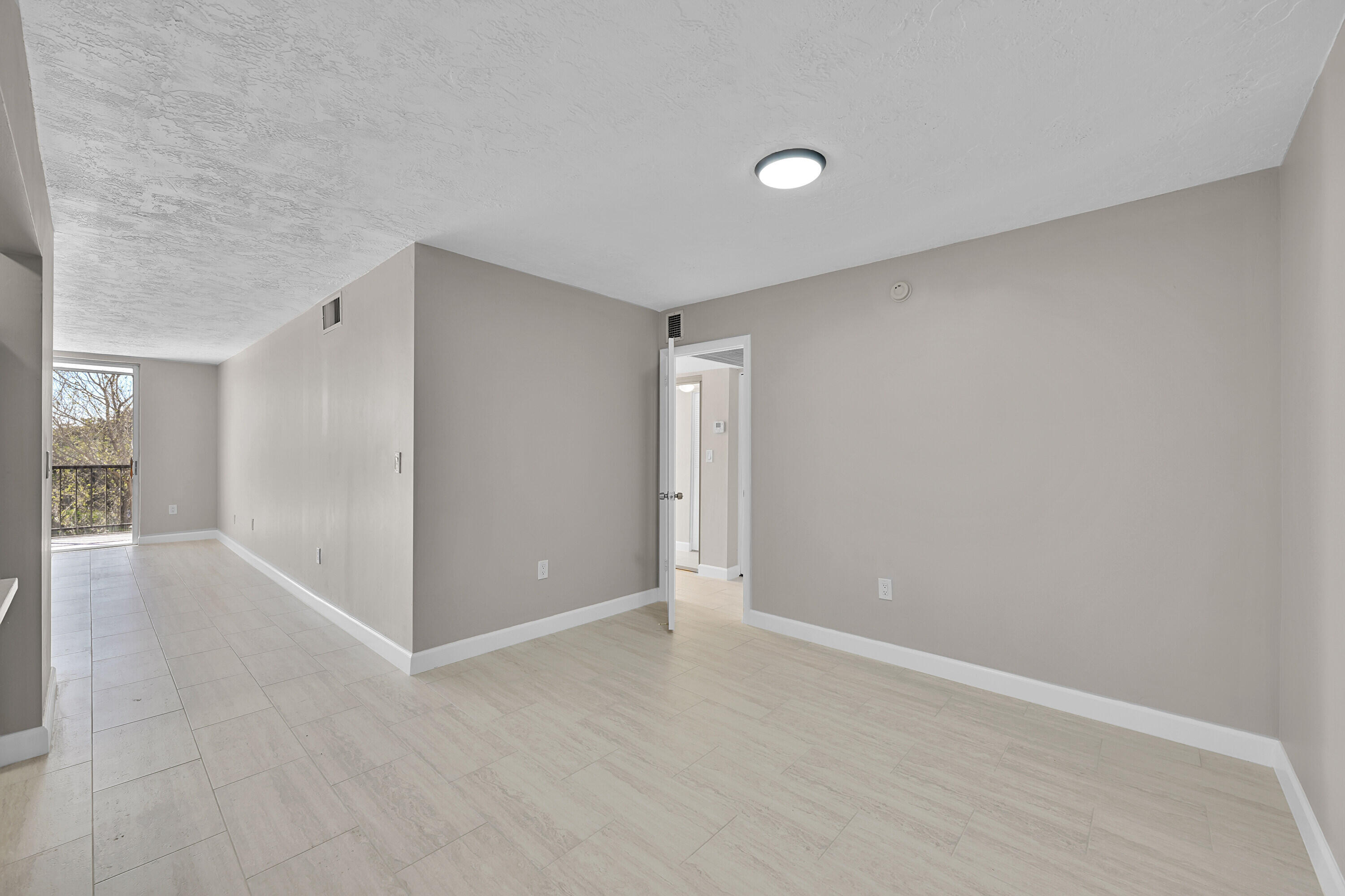 OMEGA CONDO NO 2 - Residential