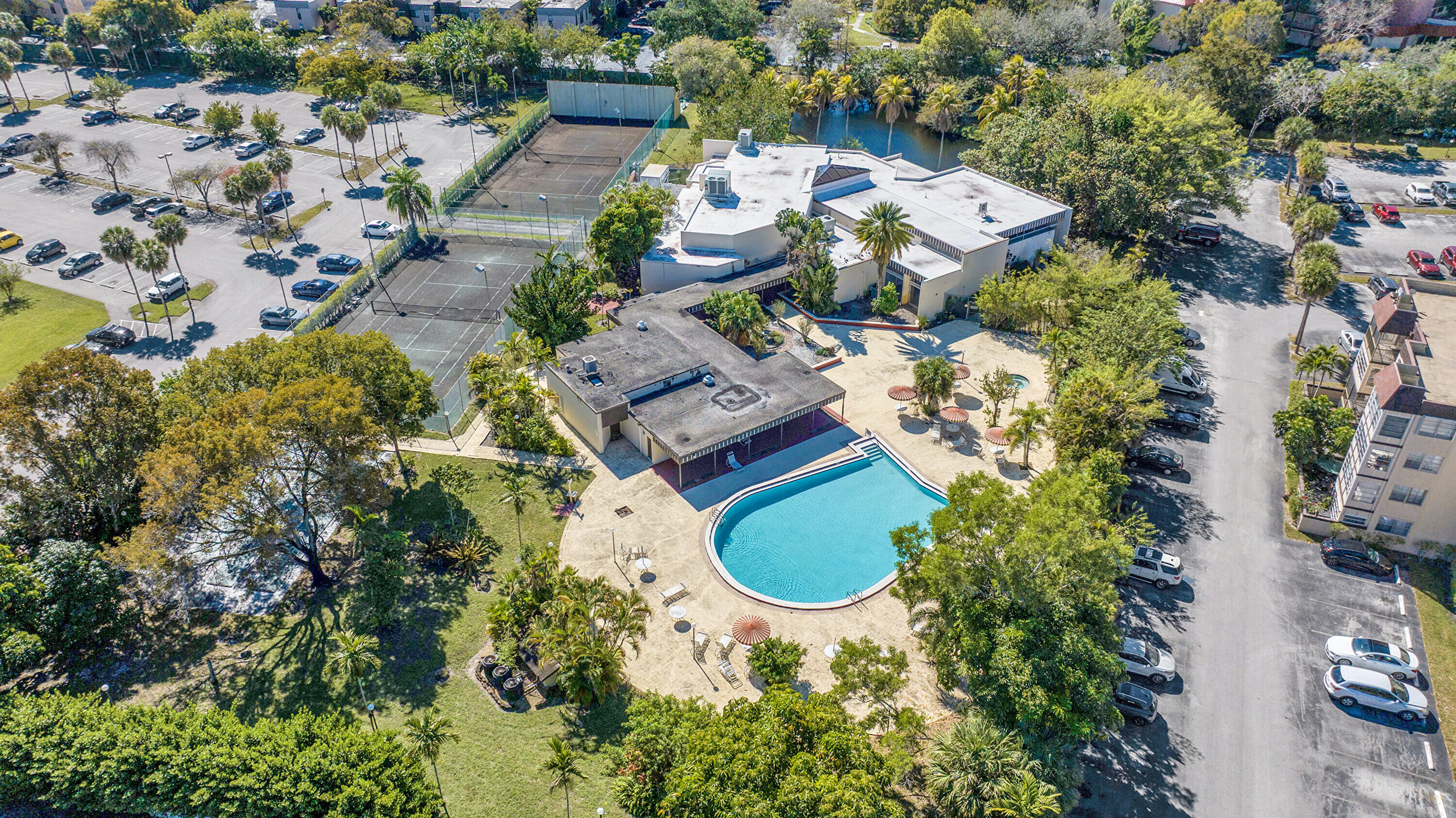 OMEGA CONDO NO 2 - Residential