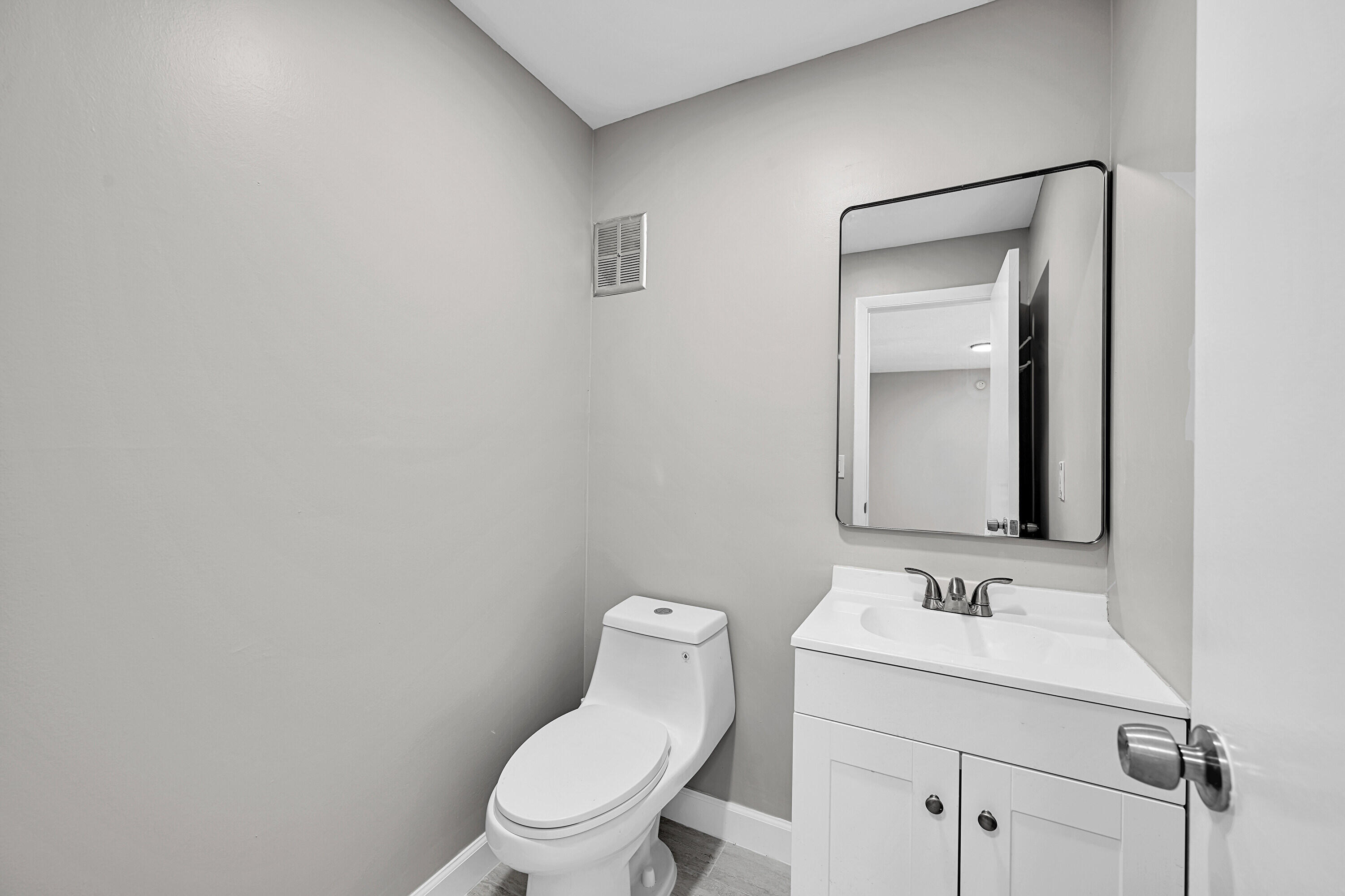 OMEGA CONDO NO 2 - Residential