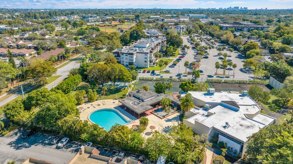 Photo of 7000 NW 17th Street #420, Plantation, FL 33313 (MLS # R11167027)