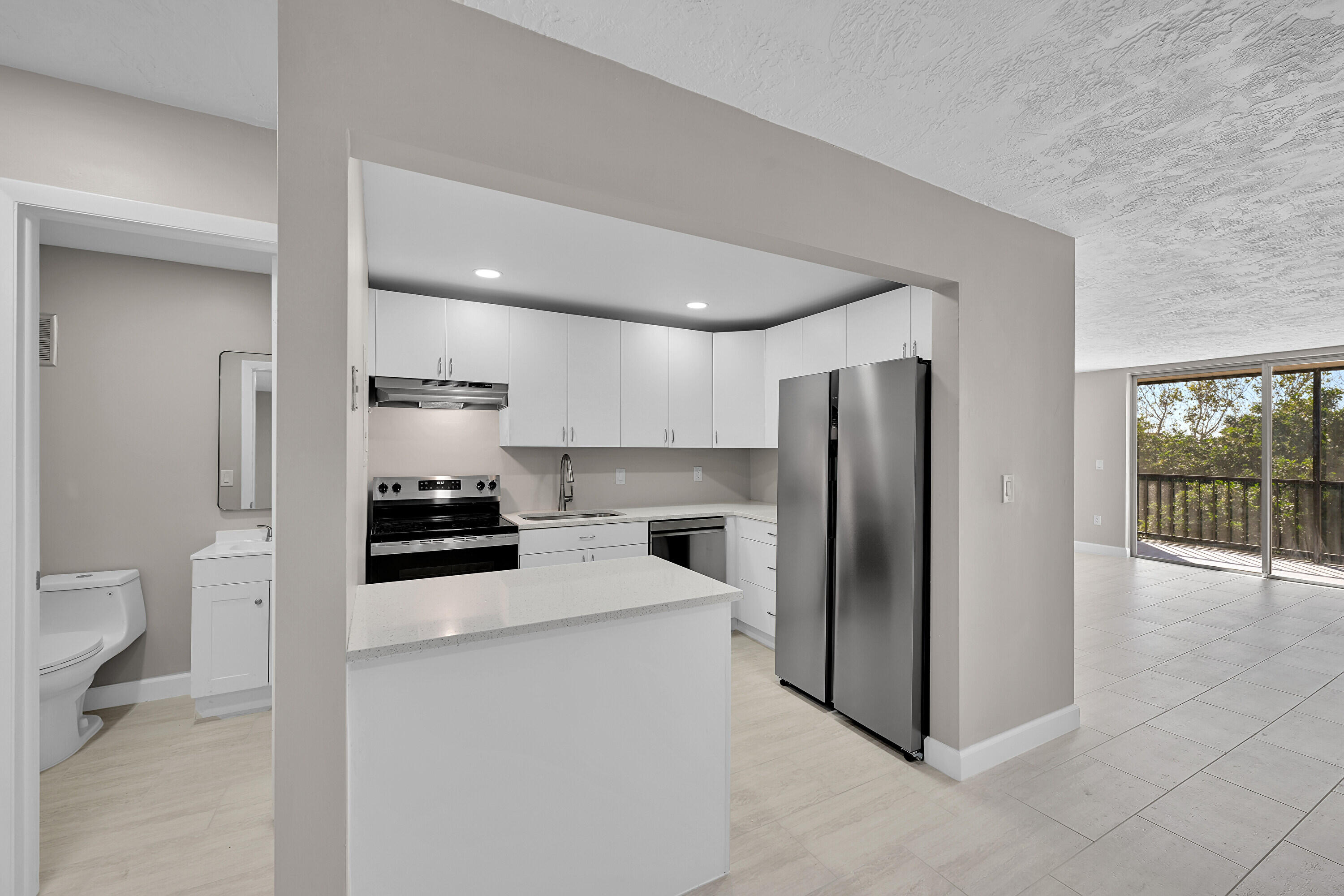 OMEGA CONDO NO 2 - Residential