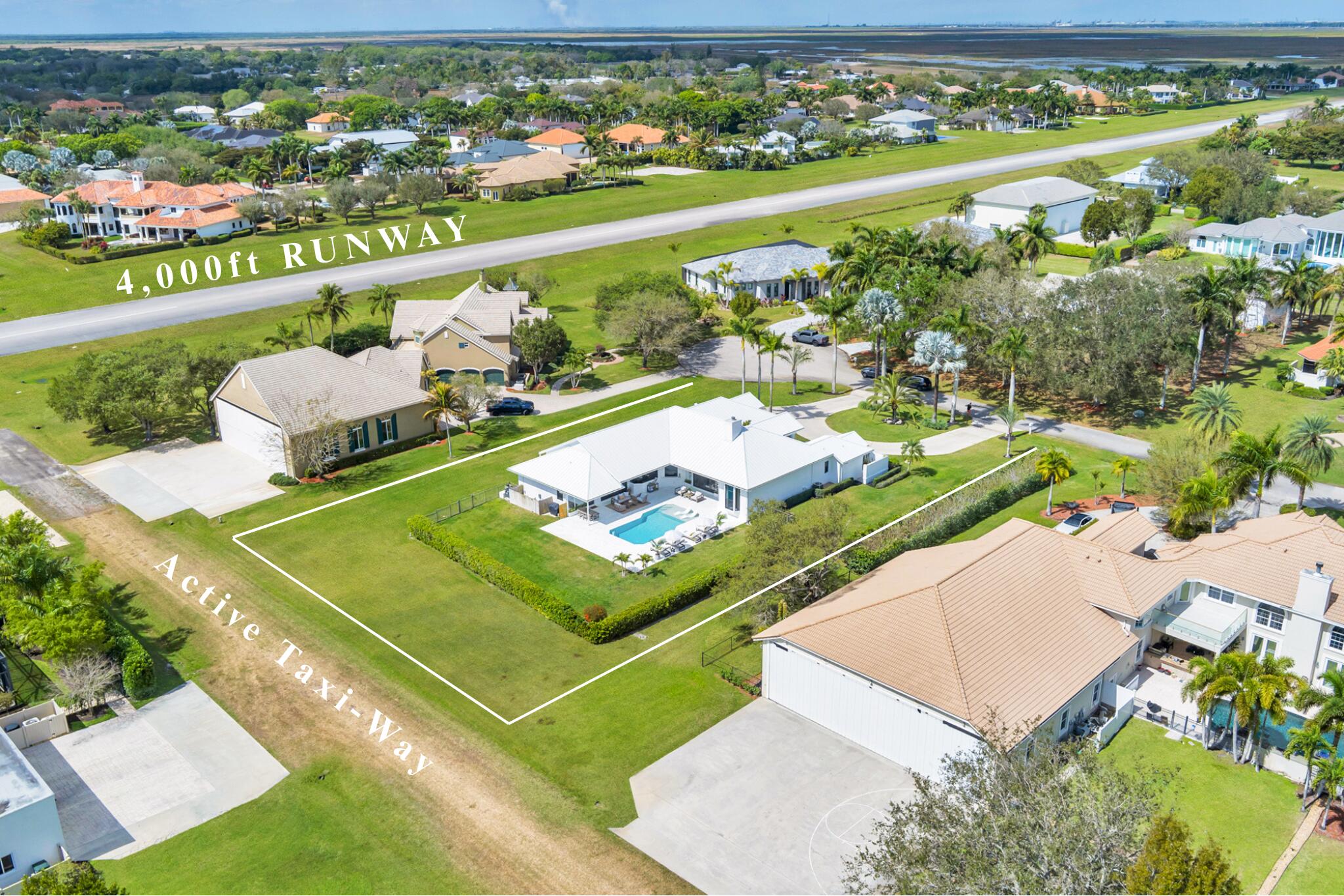 WELLINGTON AERO CLUB OF THE LANDINGS AT WELLINGTON - Residential