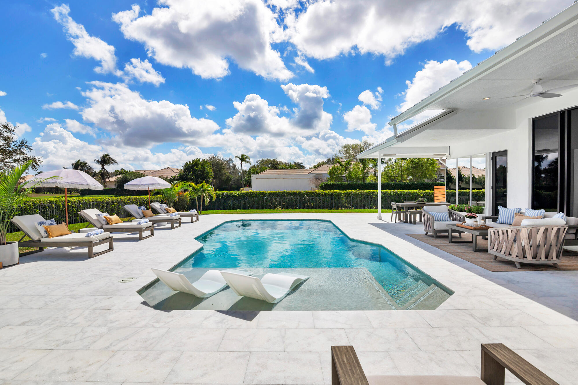 WELLINGTON AERO CLUB OF THE LANDINGS AT WELLINGTON - Residential