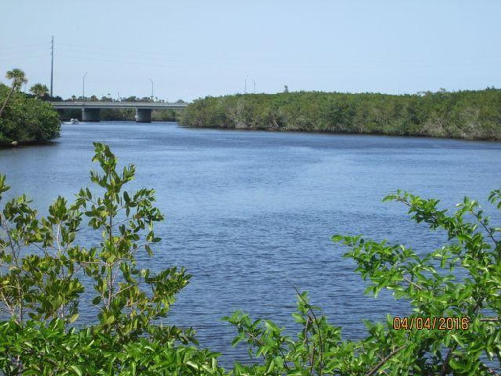 Photo of 2500 SE Anchorage Cove #C-3, Port Saint Lucie, FL 34952 (MLS # R10706353)