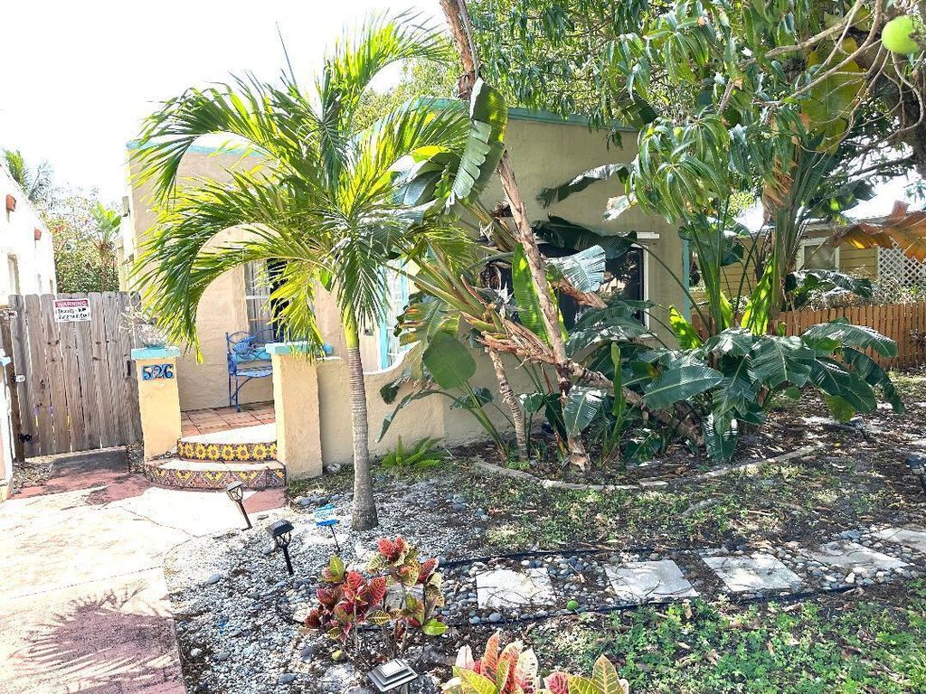 Photo of 526 S K Street, Lake Worth Beach, FL 33460 (MLS # R11081568)