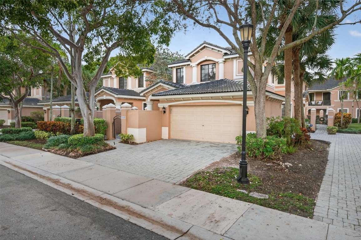 COURTSIDE AT WESTON HILLS - Residential Lease