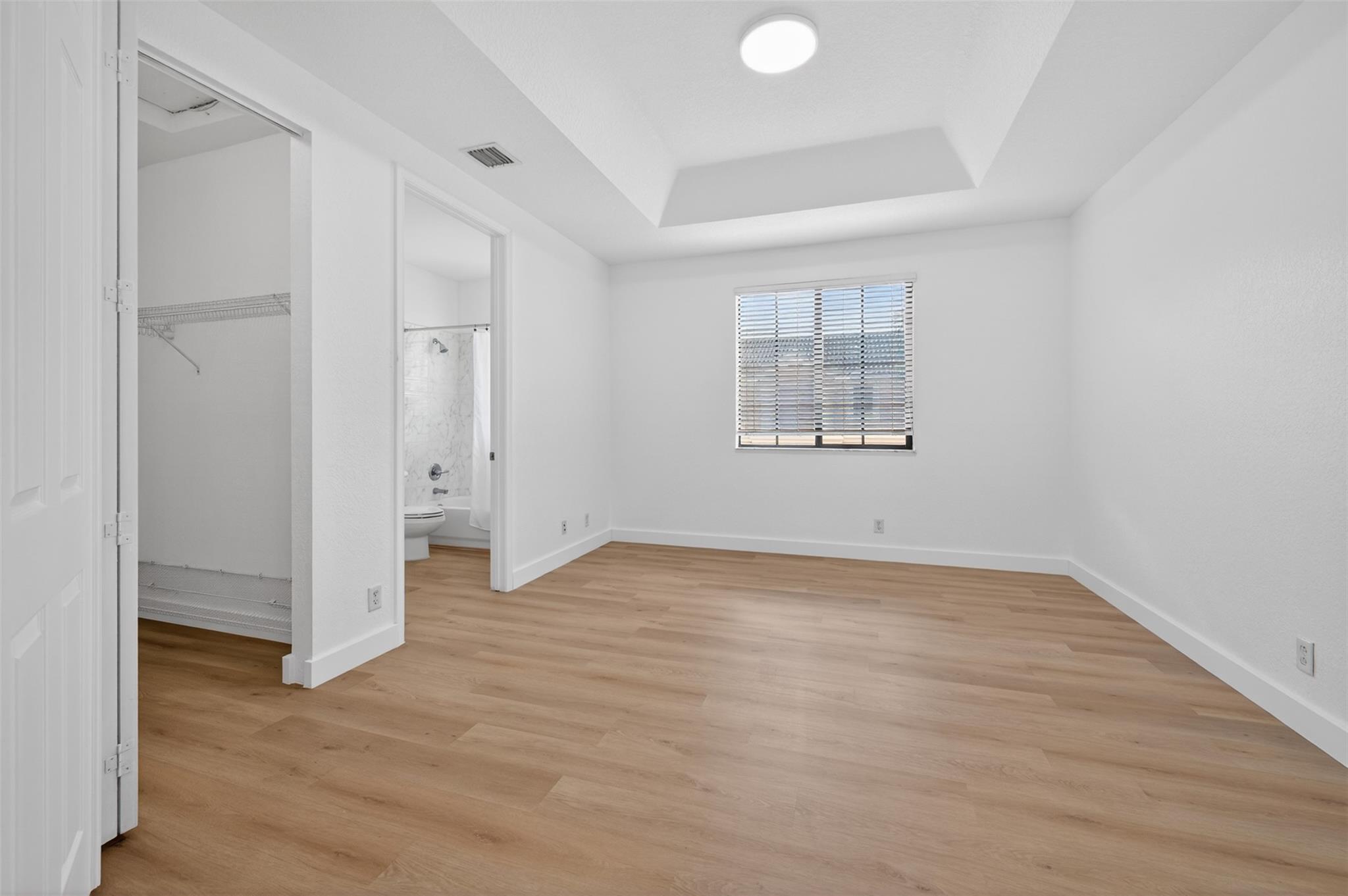 COURTSIDE AT WESTON HILLS - Residential Lease