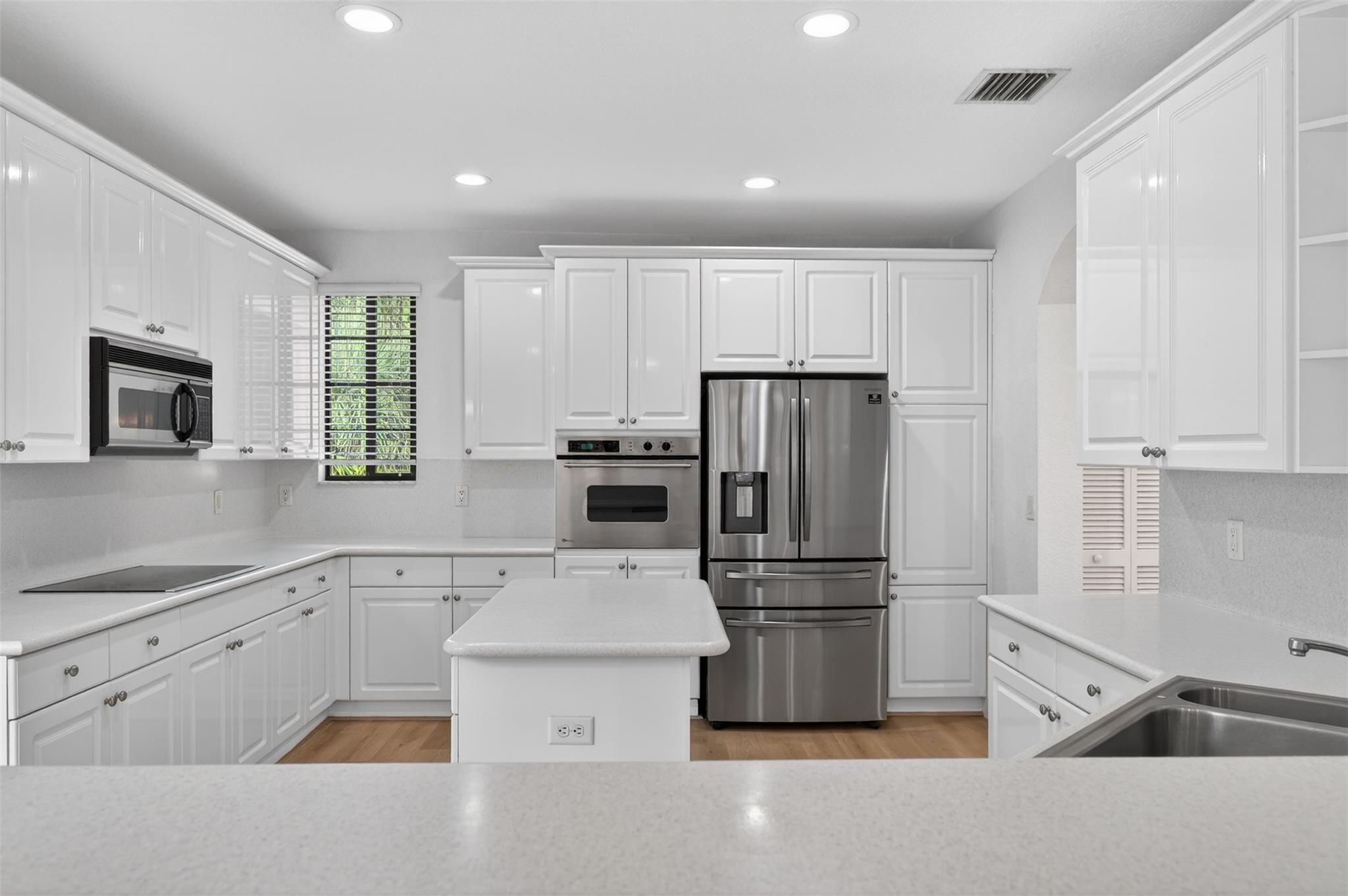 COURTSIDE AT WESTON HILLS - Residential Lease