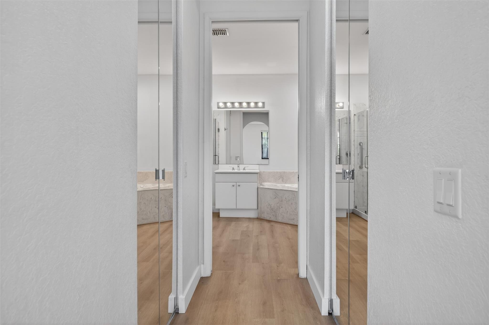 COURTSIDE AT WESTON HILLS - Residential Lease