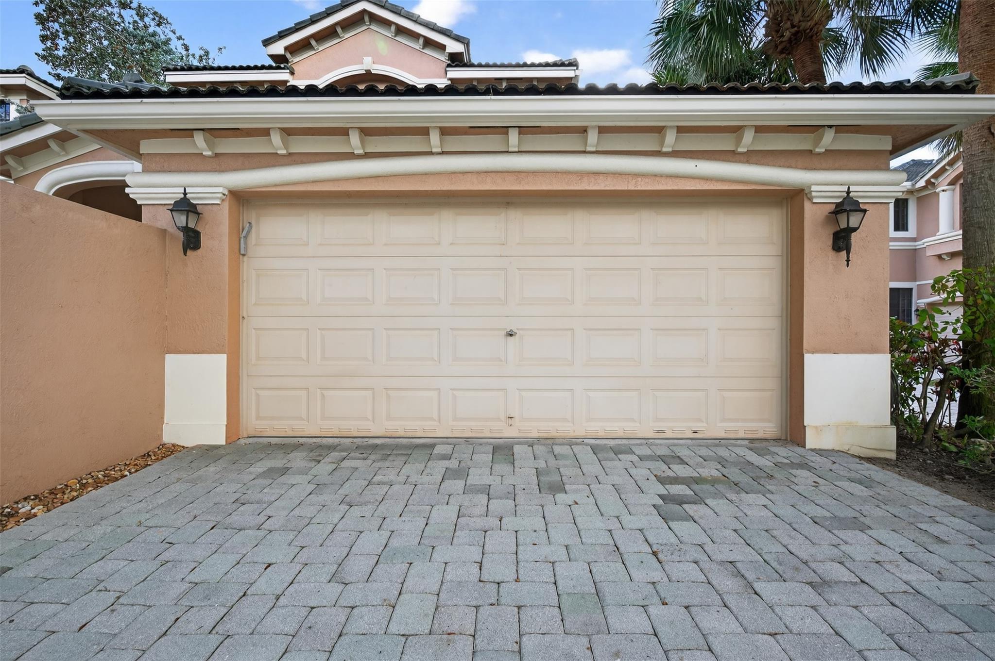 COURTSIDE AT WESTON HILLS - Residential Lease