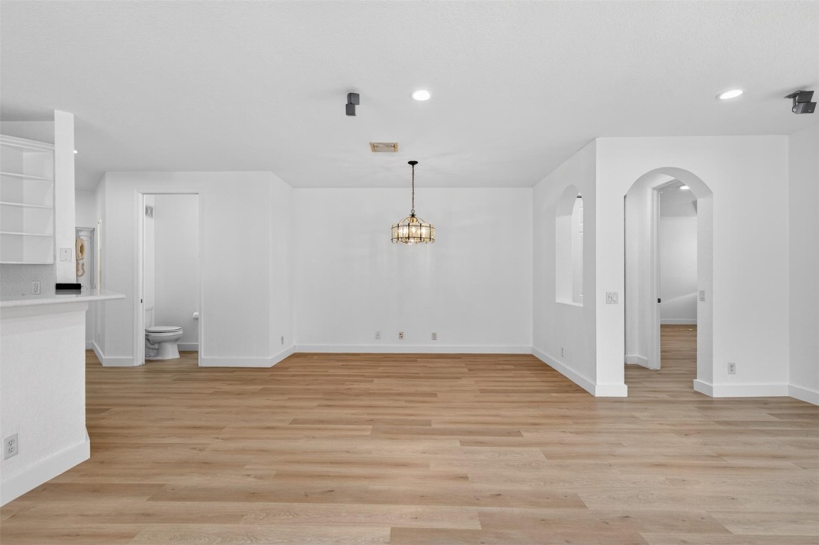 COURTSIDE AT WESTON HILLS - Residential Lease