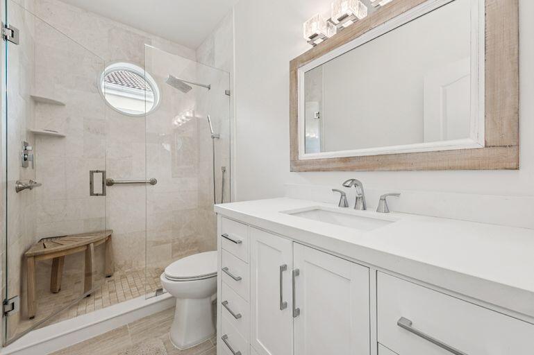 CORAL CAY - Residential Lease