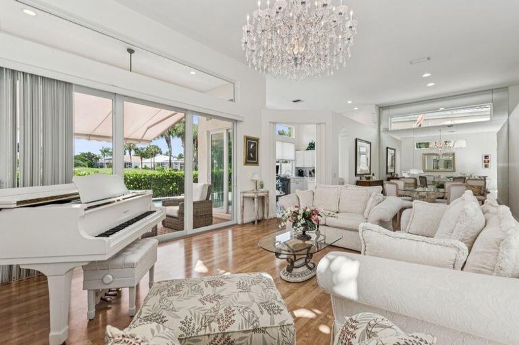 Photo of 119 Coral Cay Drive, Palm Beach Gardens, FL 33418 (MLS # R11146759)