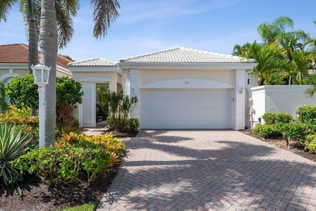 Photo of 119 Coral Cay Drive, Palm Beach Gardens, FL 33418 (MLS # R11146759)