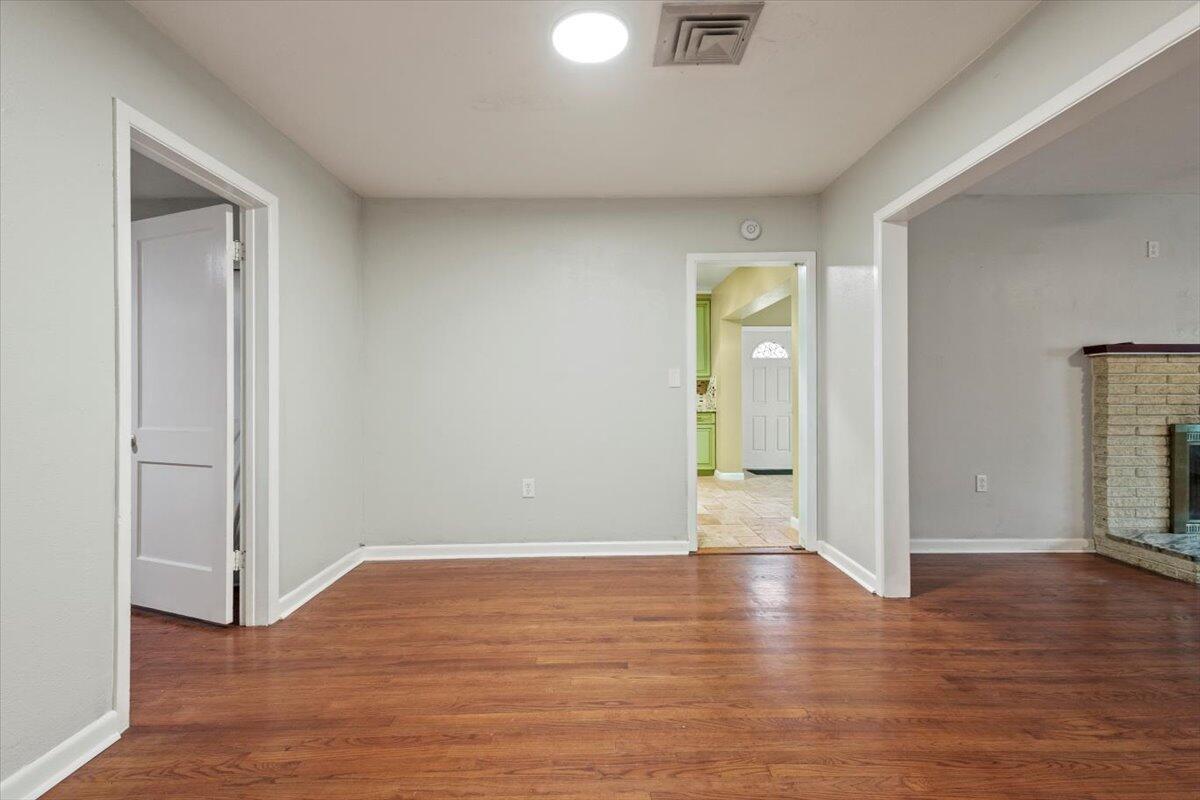 MARAVILLA TERRACE SUBDIVI - Residential