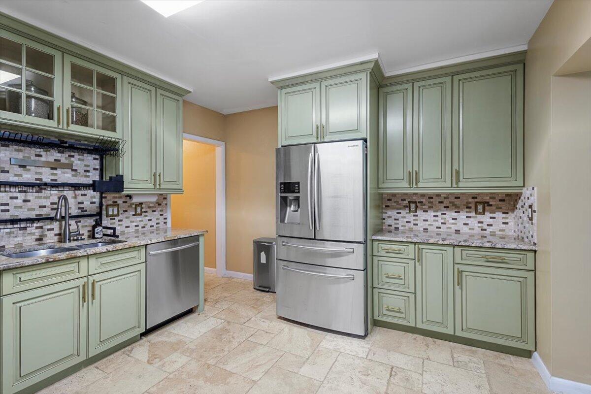 MARAVILLA TERRACE SUBDIVI - Residential