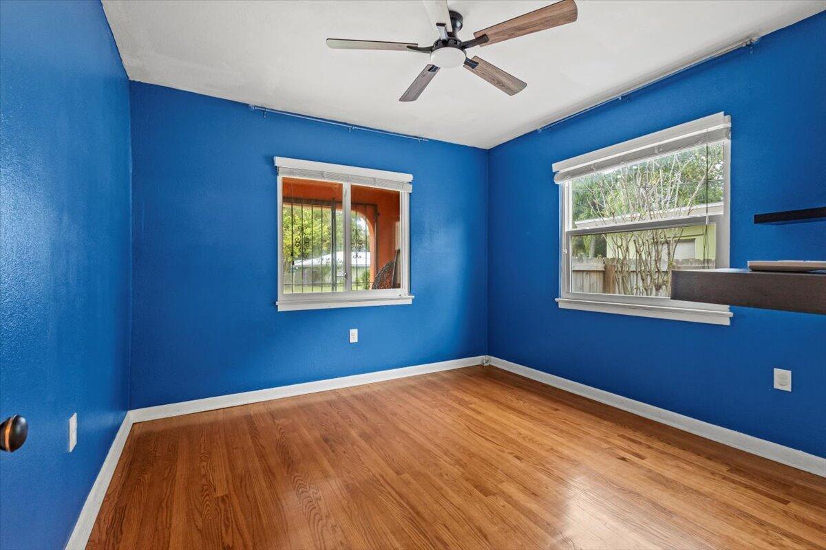 MARAVILLA TERRACE SUBDIVI - Residential